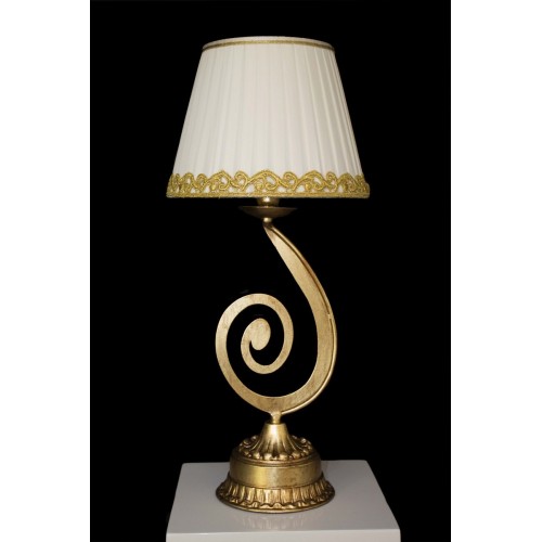 Classic lamp in gold leaf with TP-36 lampshade