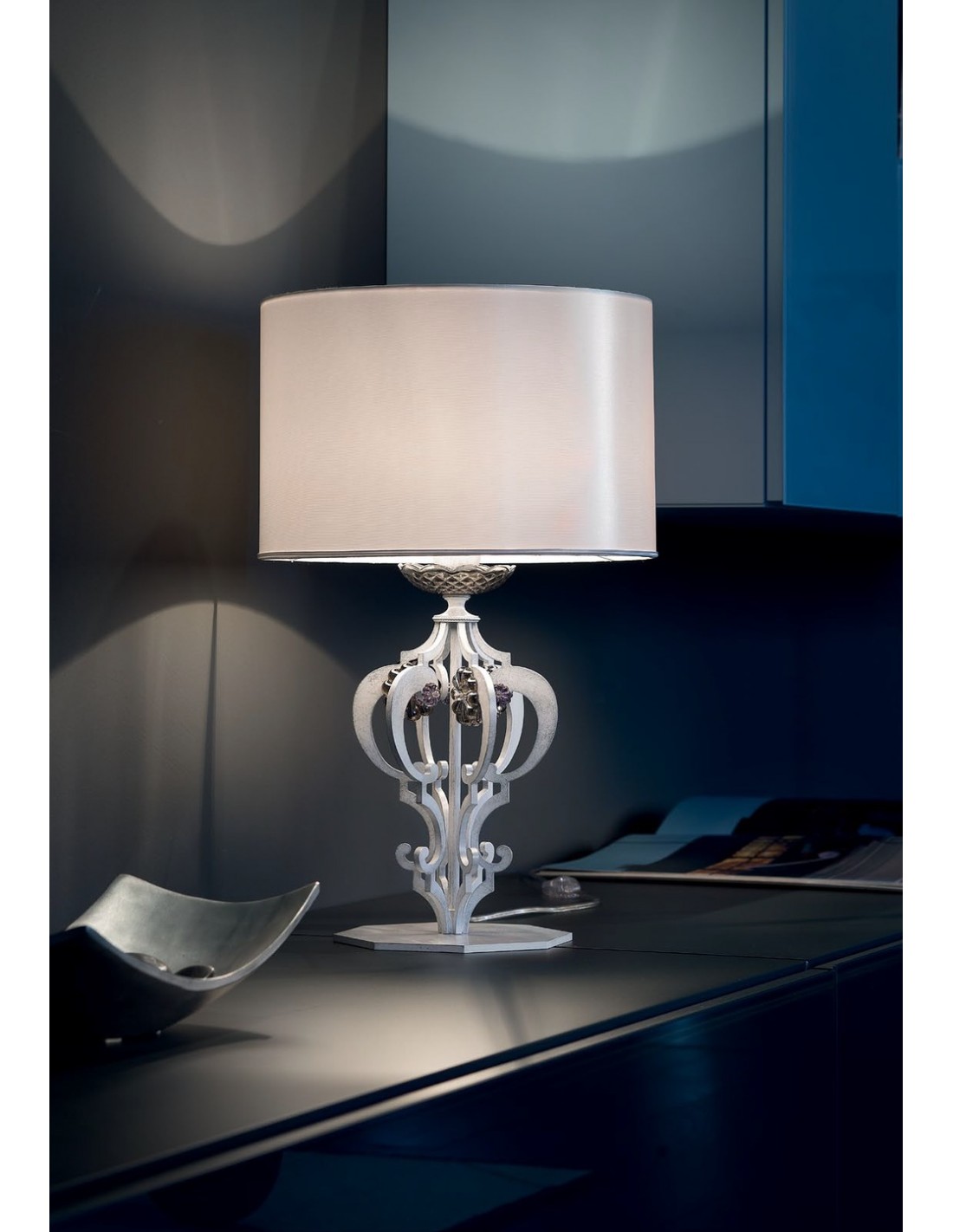 Lampada da tavolo lume design classico con paralume MS-169